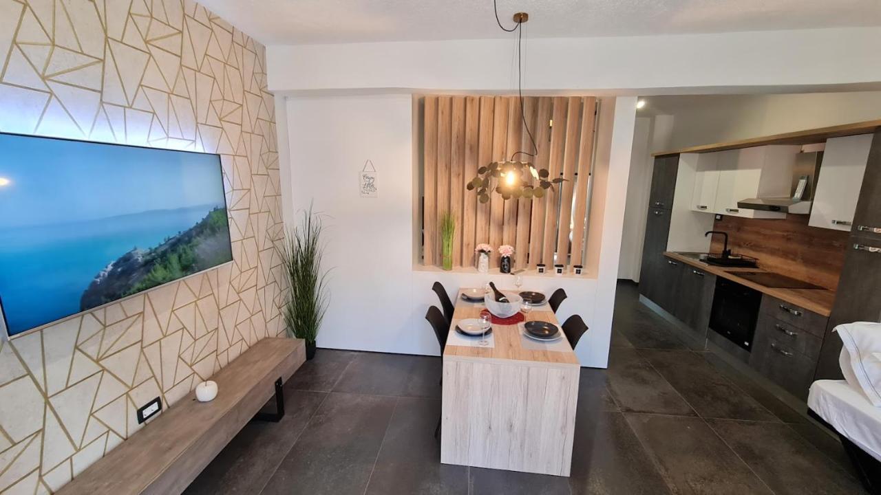Apartment Hisa Kapis With Hot Tube *